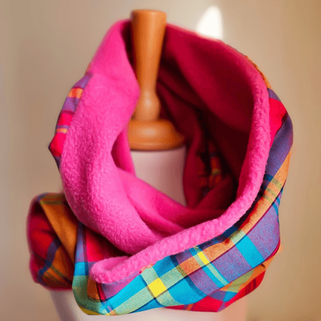Double Snood Madras Rose 